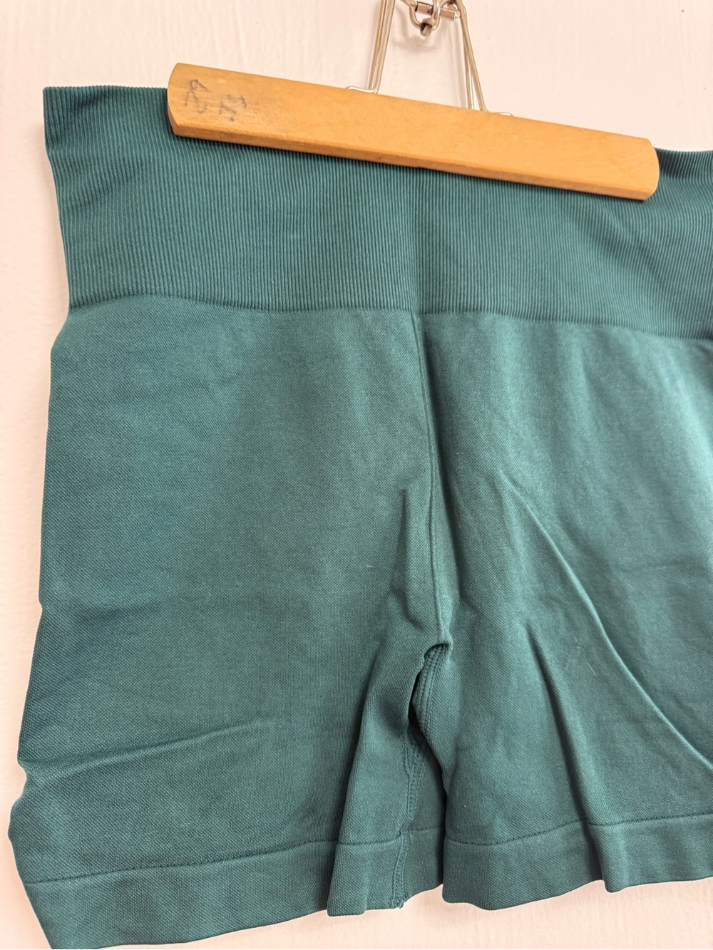 ZYIA Deep Green High-Rise Bike Shorts - Picture 2 of 6